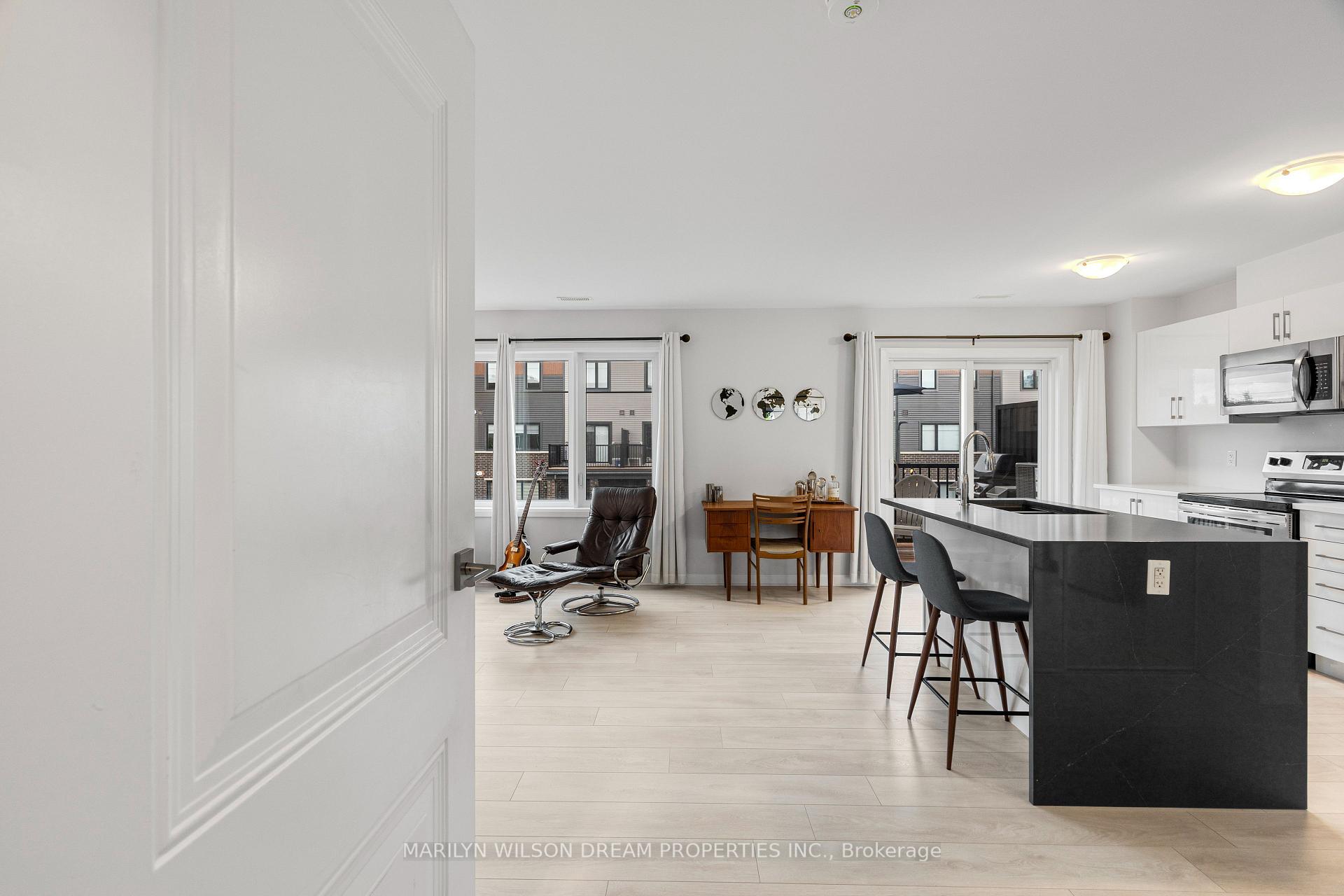 Photo 3 of Unit D, 315 Eldorado Private, Ottawa, Kanata - Morgan's Grant/South March — HOMEH