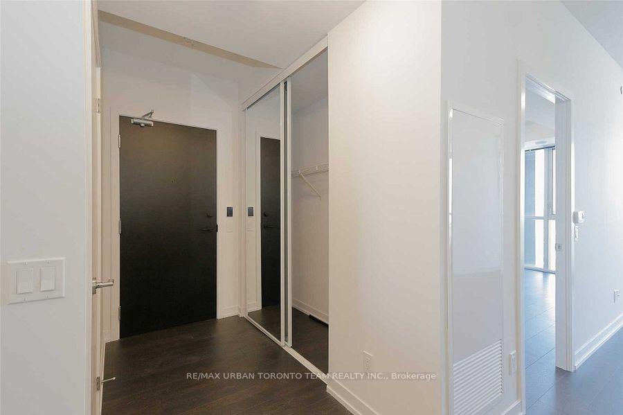 Photo 4 of Unit 2812, 125 Redpath Avenue, Toronto, Mount Pleasant West — HOMEH