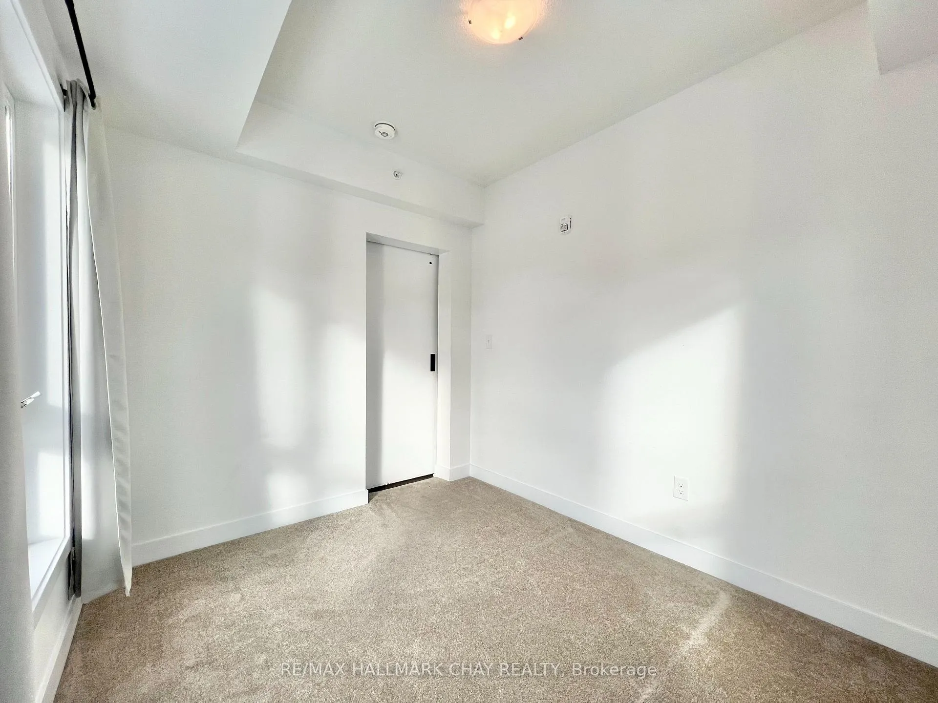 Photo 9 of Unit 201, 1 Chef Lane, Barrie, Rural Barrie Southeast — HOMEH