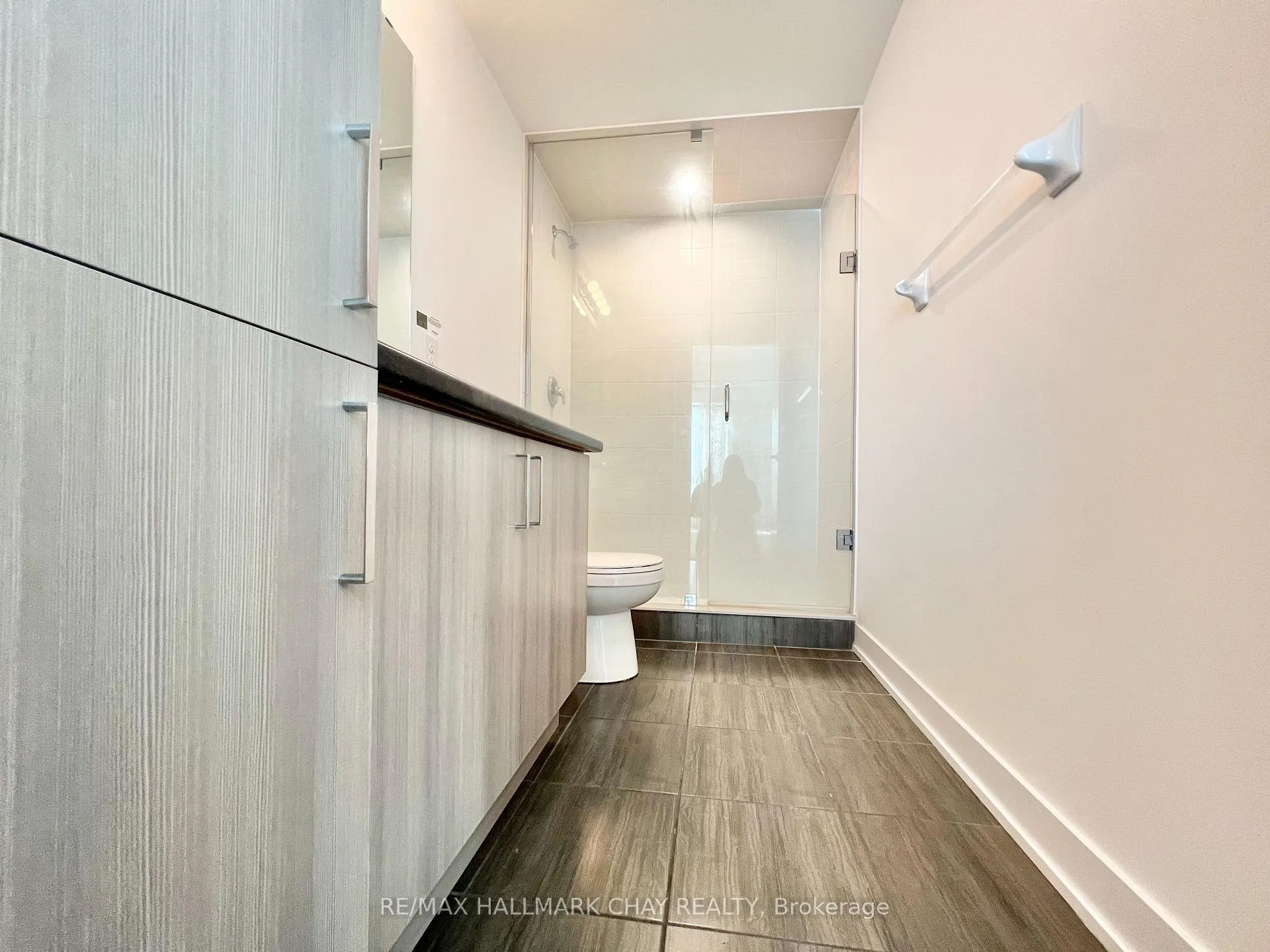 Photo 20 of Unit 201, 1 Chef Lane, Barrie, Rural Barrie Southeast — HOMEH