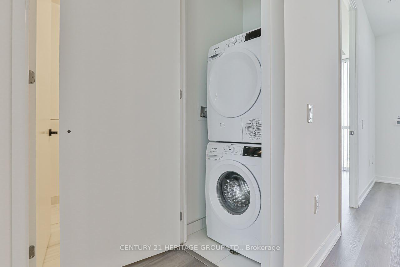 Photo 10 of Unit 6510, 225 Commerce Street, Vaughan, Vaughan Corporate Centre — HOMEH