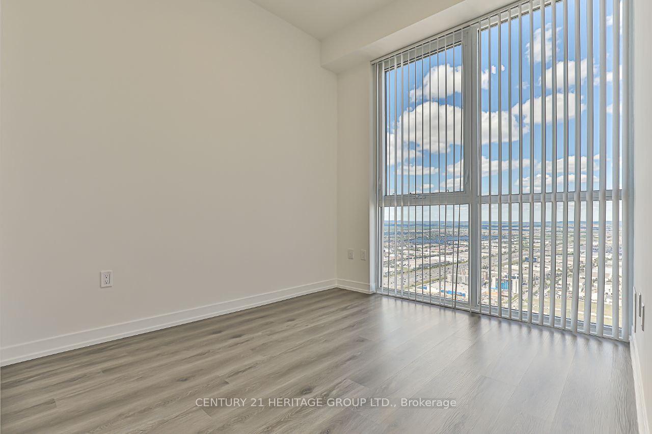 Photo 11 of Unit 6510, 225 Commerce Street, Vaughan, Vaughan Corporate Centre — HOMEH