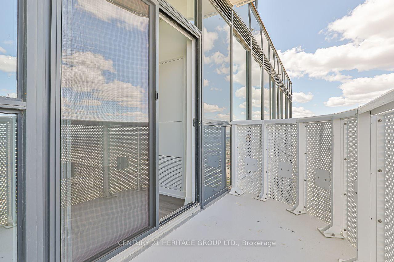 Photo 14 of Unit 6510, 225 Commerce Street, Vaughan, Vaughan Corporate Centre — HOMEH