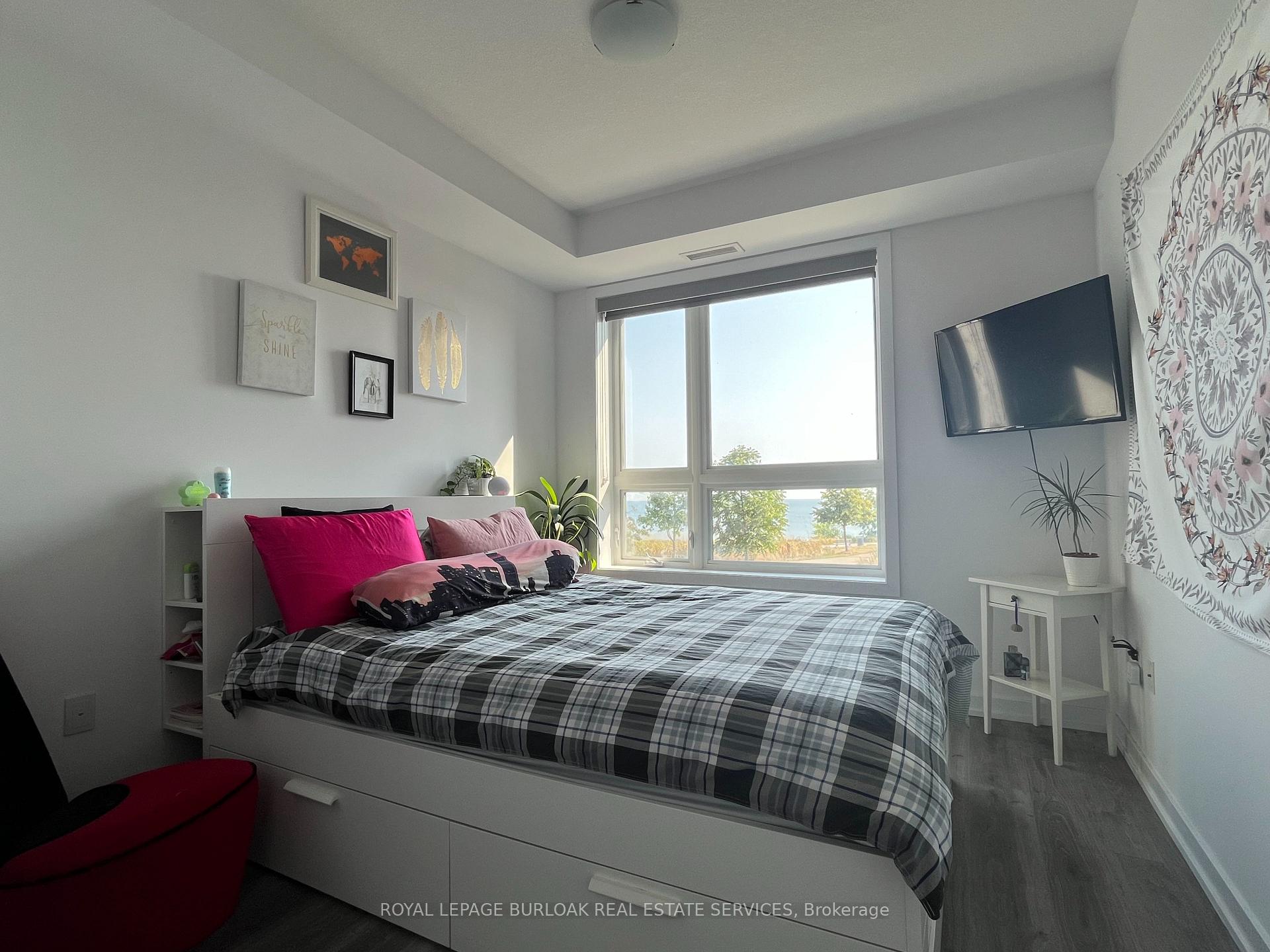 Photo 18 of Unit 210, 101 Shoreview Place, Hamilton, Lakeshore — HOMEH