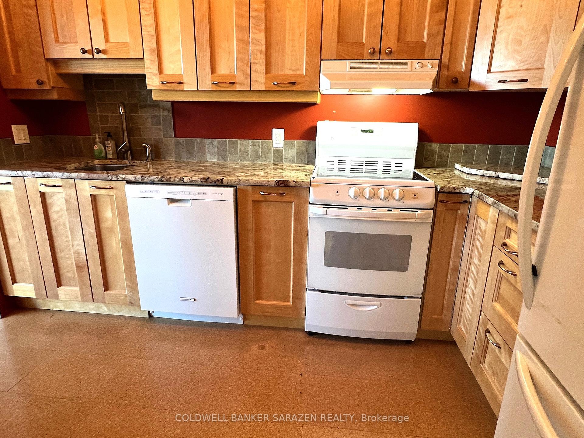 Photo 8 of Unit 1004, 1505 Baseline Road, Ottawa, Copeland Park — HOMEH
