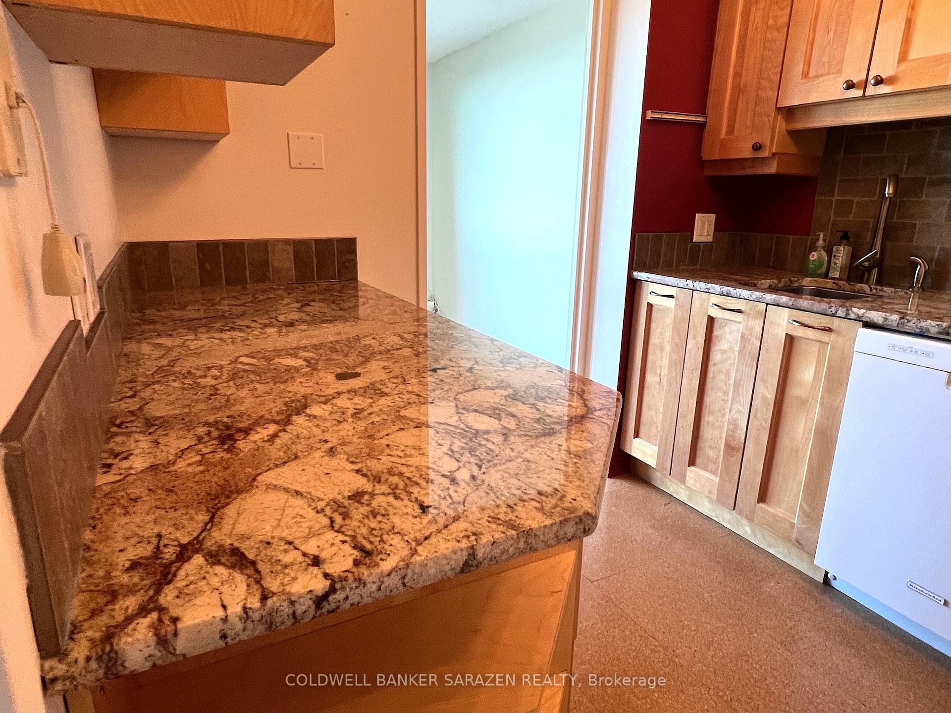 Photo 9 of Unit 1004, 1505 Baseline Road, Ottawa, Copeland Park — HOMEH