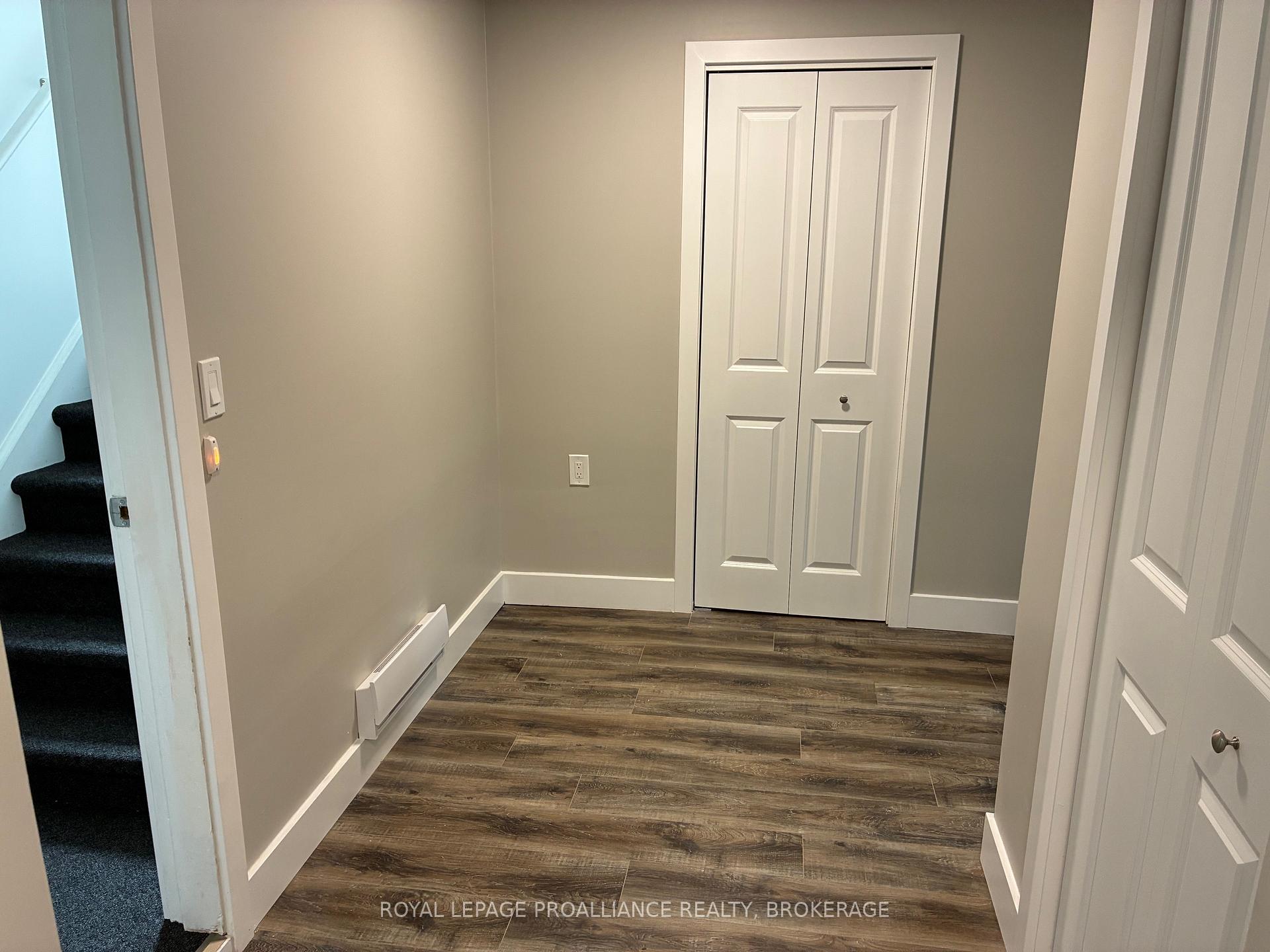 Photo 7 of 565 Emma Street, Gananoque — HOMEH