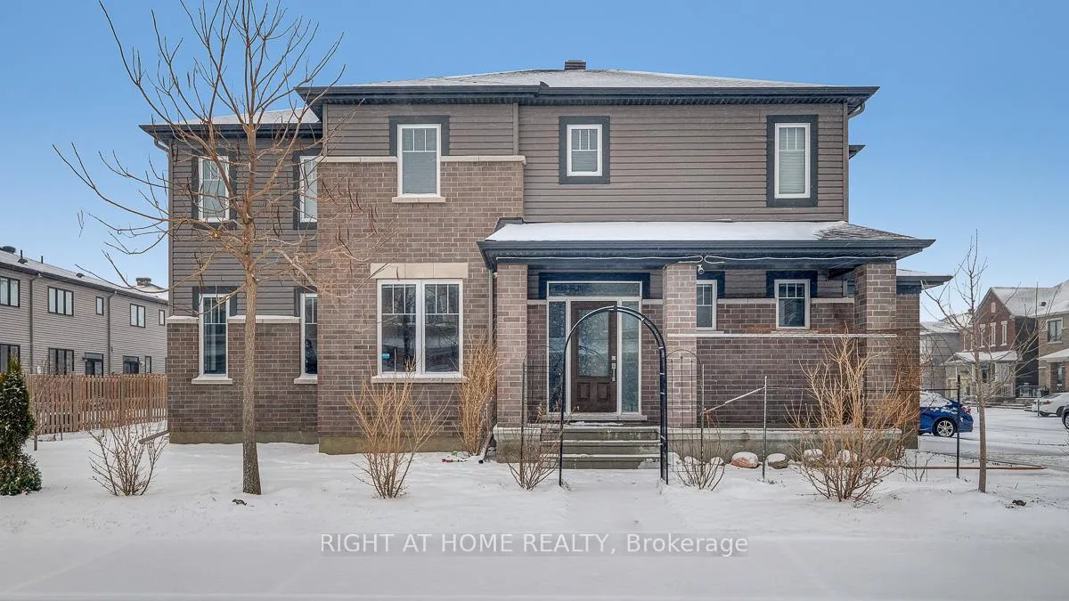 Photo 2 of 22 Dalkey Way, Ottawa, Barrhaven - Half Moon Bay — HOMEH