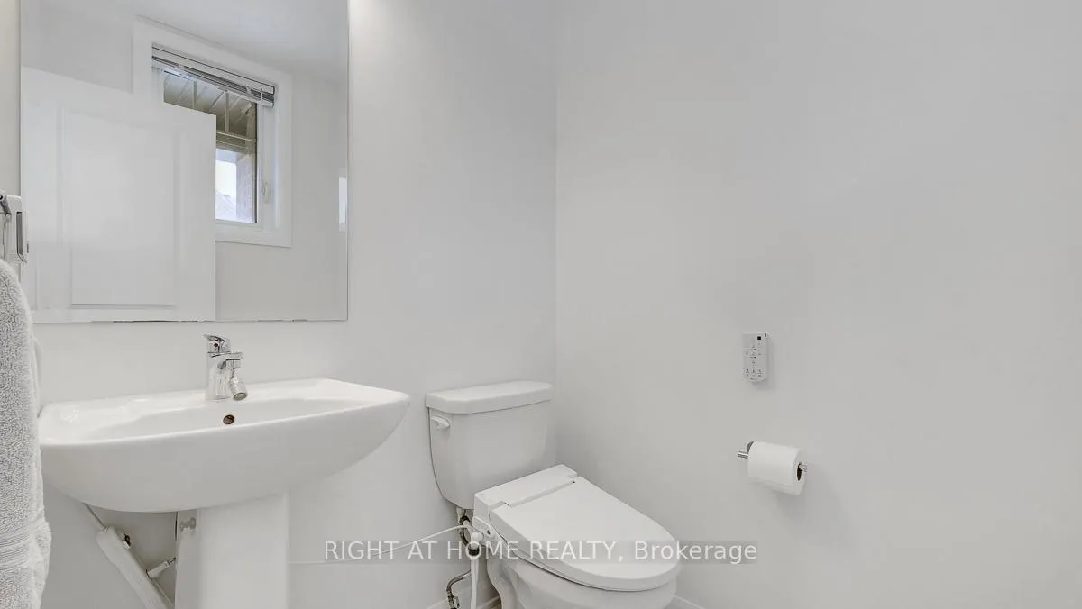 Photo 19 of 22 Dalkey Way, Ottawa, Barrhaven - Half Moon Bay — HOMEH