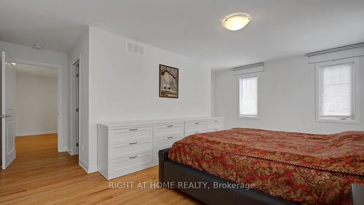 Photo 23 of 22 Dalkey Way, Ottawa, Barrhaven - Half Moon Bay — HOMEH
