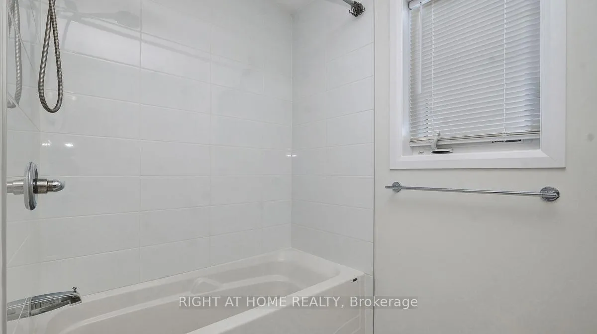 Photo 34 of 22 Dalkey Way, Ottawa, Barrhaven - Half Moon Bay — HOMEH