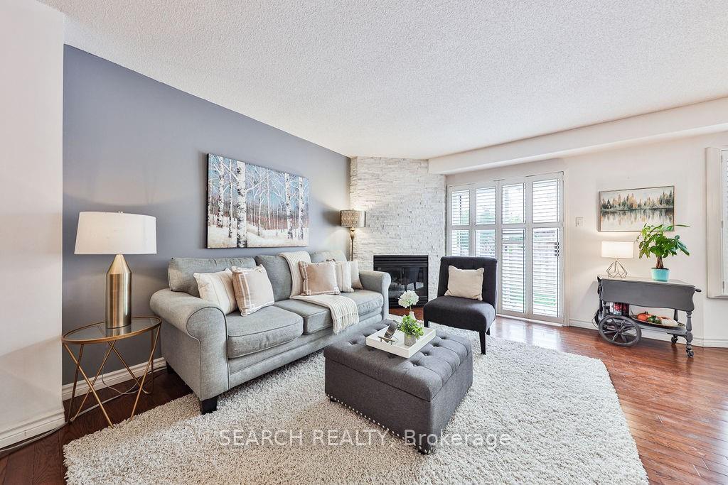 Photo 4 of Unit 17, 391 Stone Church Road E, Hamilton, Crerar — HOMEH