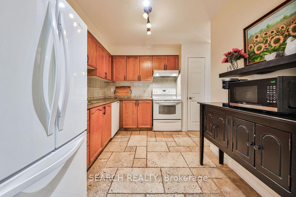 Photo 11 of Unit 17, 391 Stone Church Road E, Hamilton, Crerar — HOMEH