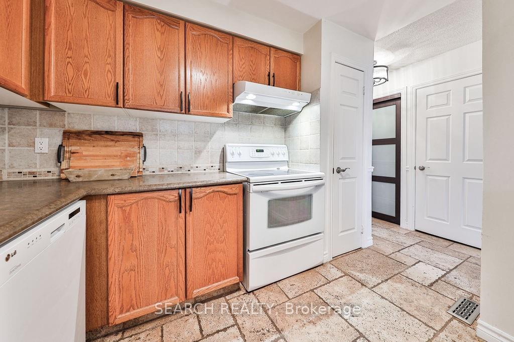Photo 12 of Unit 17, 391 Stone Church Road E, Hamilton, Crerar — HOMEH