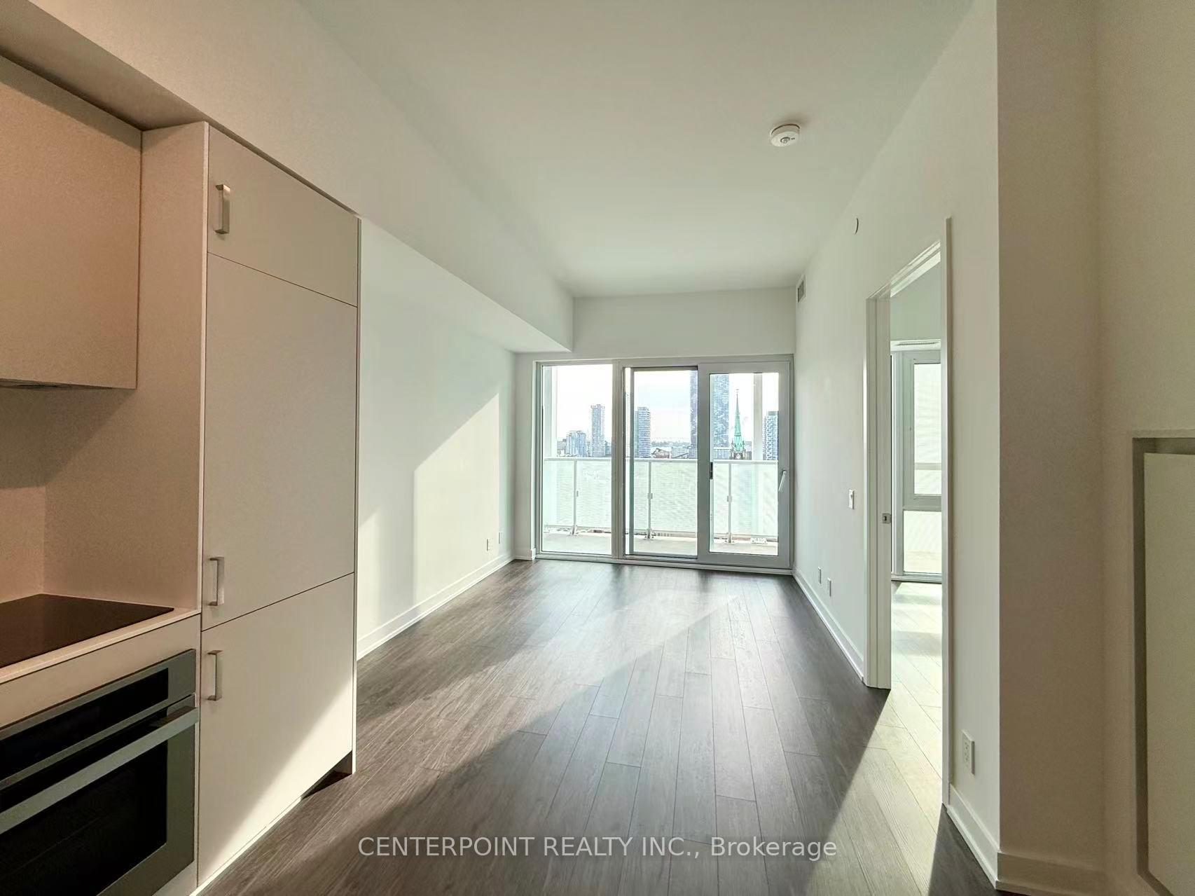 Front of Unit 1809, 88 Queen Street E