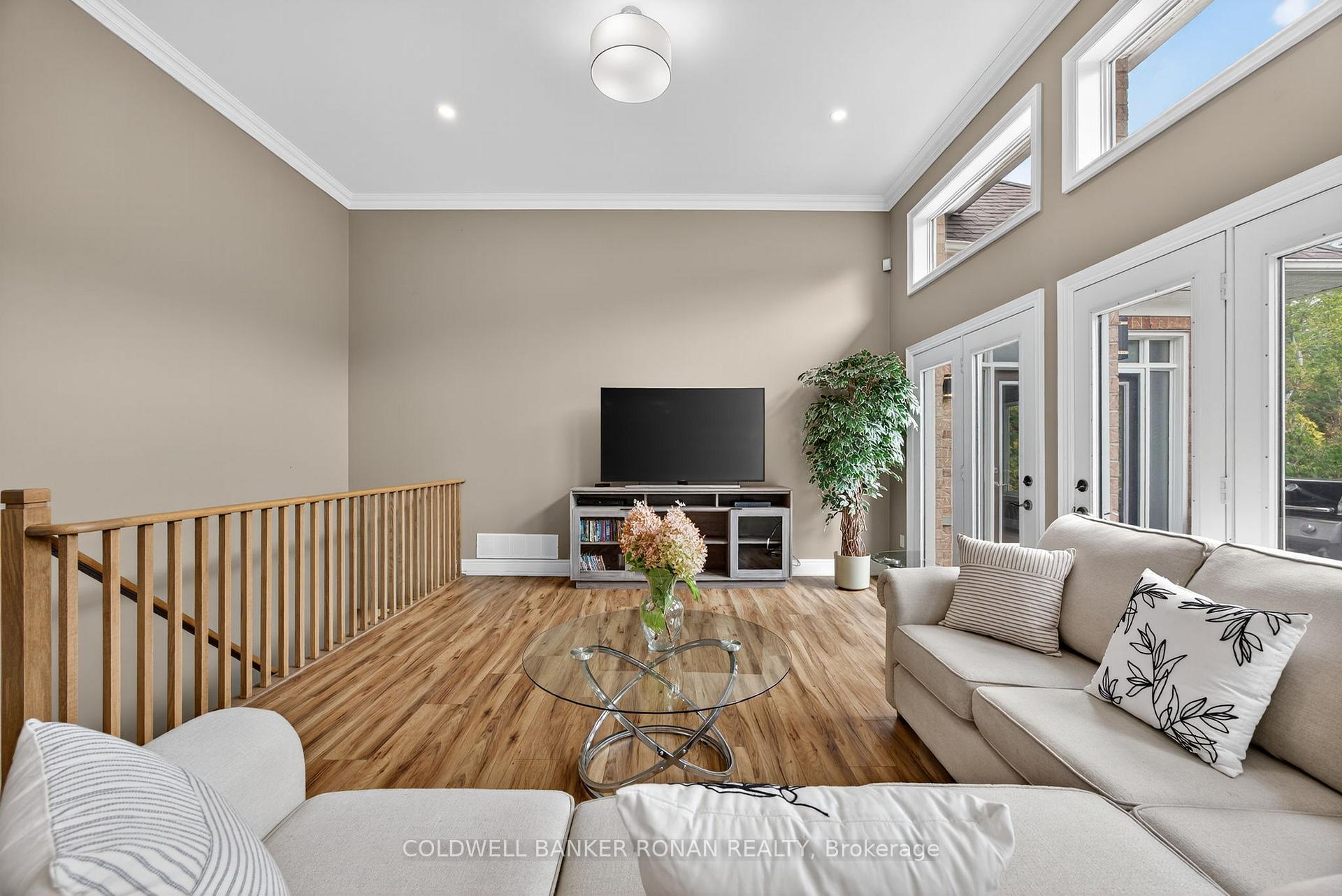 Photo 5 of 60 Underhill Court, Essa, Rural Essa — HOMEH