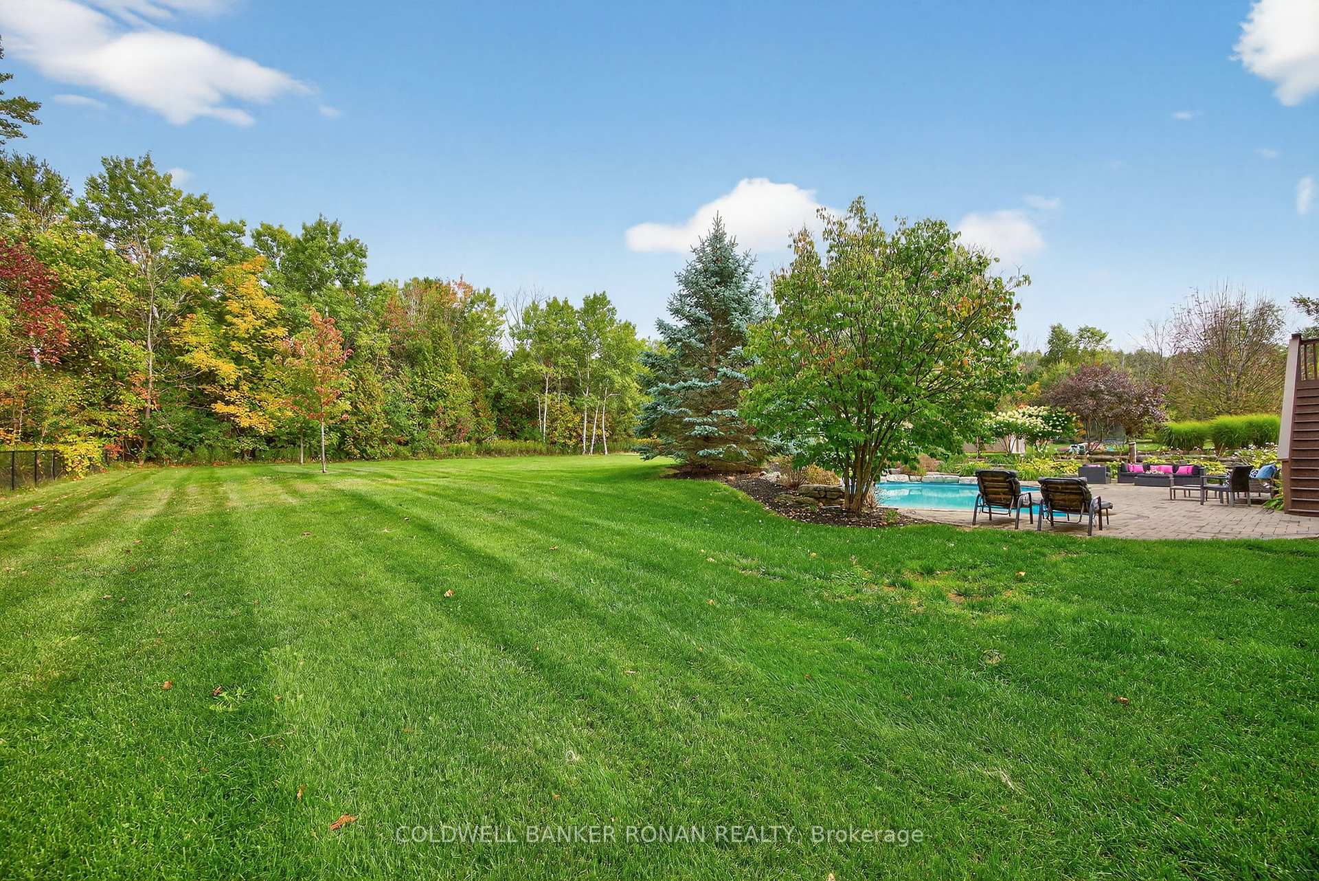 Photo 44 of 60 Underhill Court, Essa, Rural Essa — HOMEH