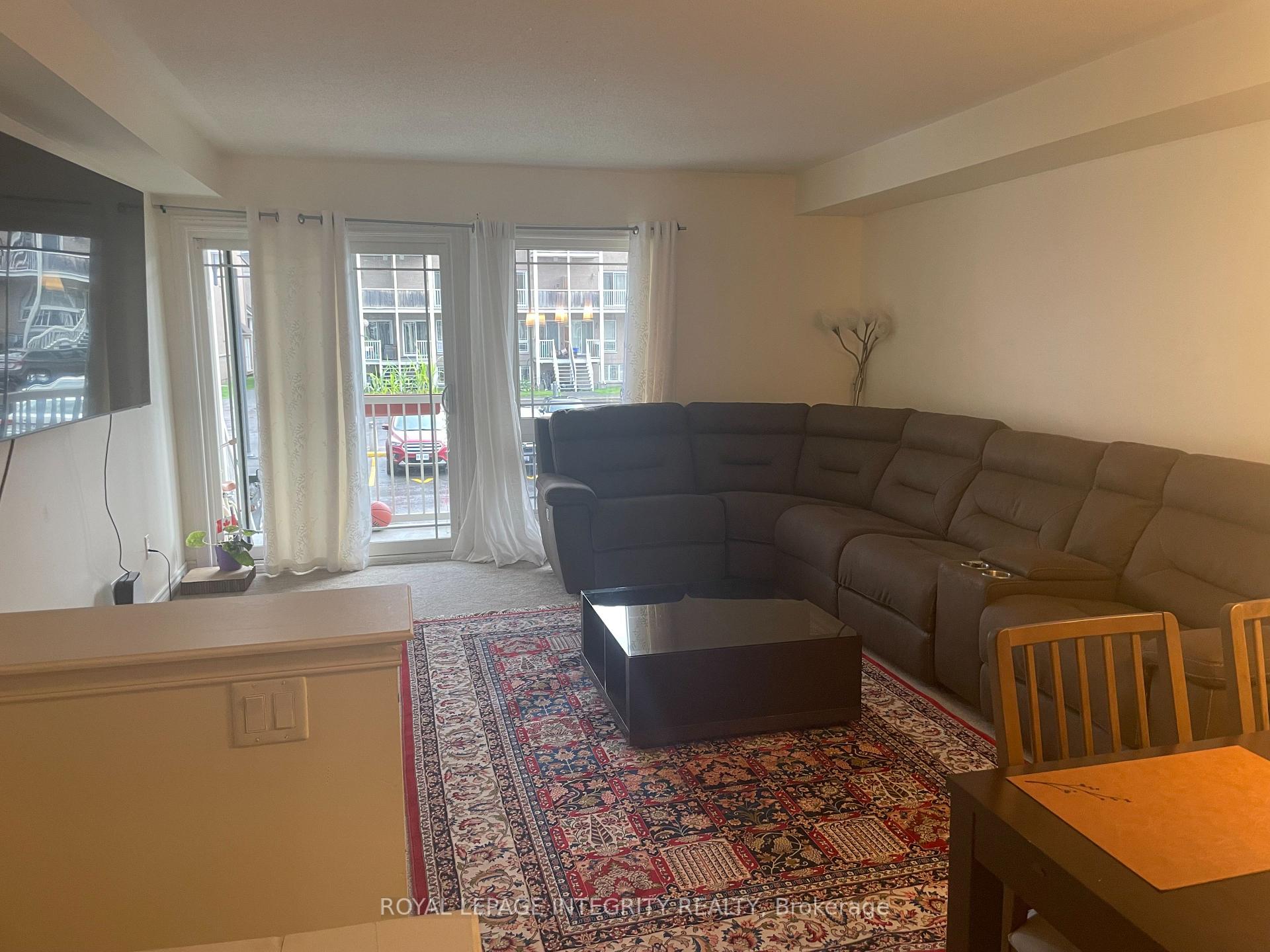 Photo 3 of 156 Paseo Private, Ottawa, Centrepointe — HOMEH