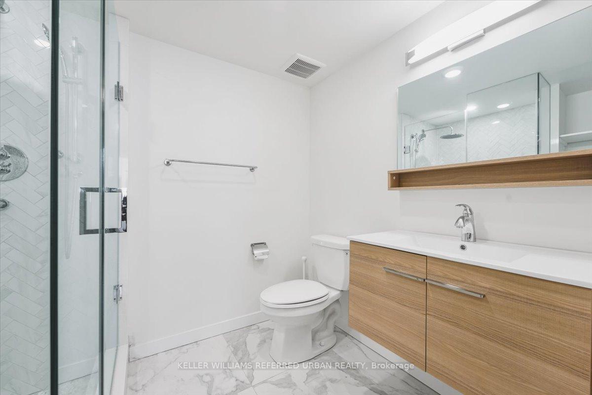 Photo 24 of Unit 1401, 3000 Bathurst Street, Toronto, Englemount-Lawrence — HOMEH