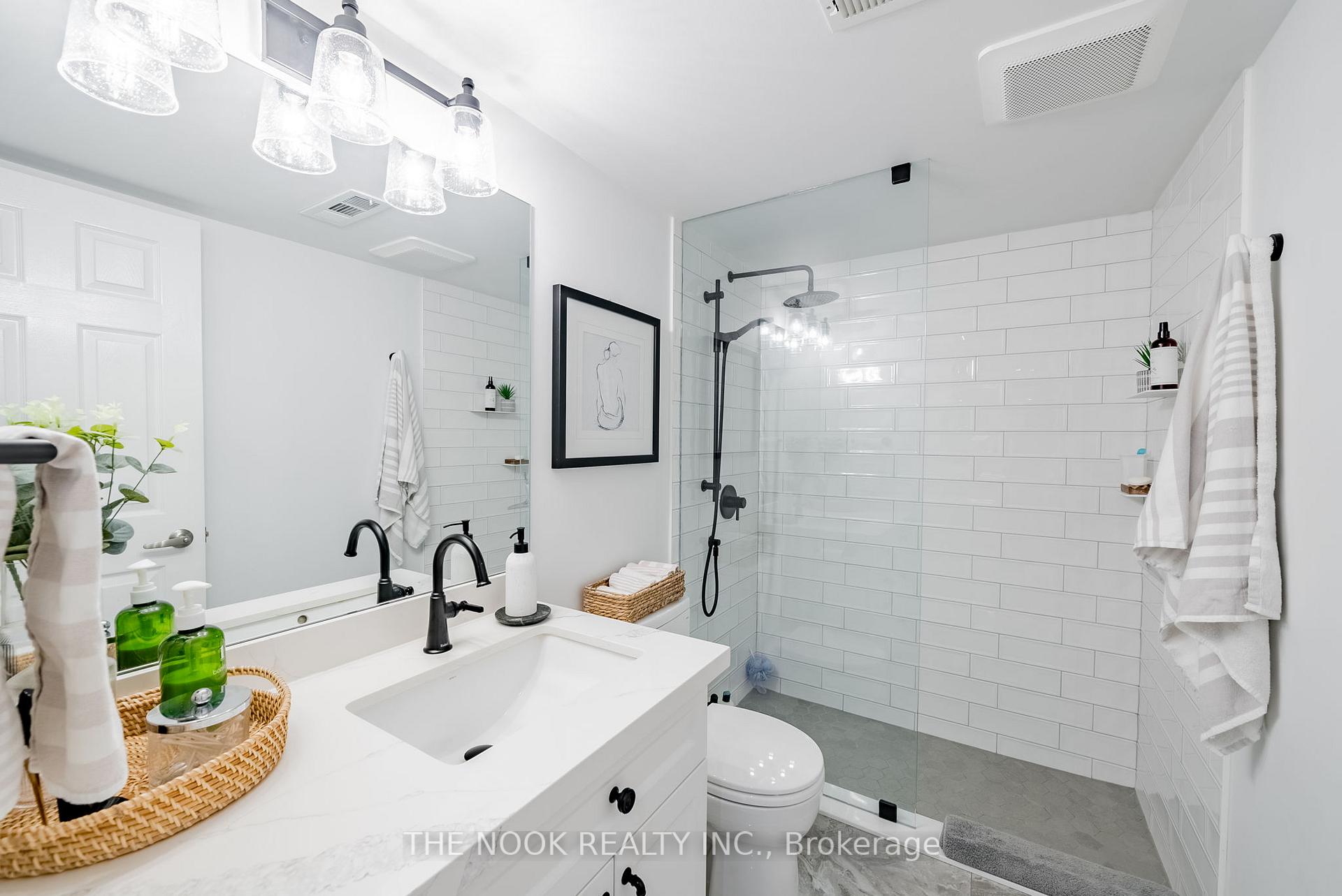 Photo 13 of Unit 3, 16 Petra Way, Whitby, Pringle Creek — HOMEH