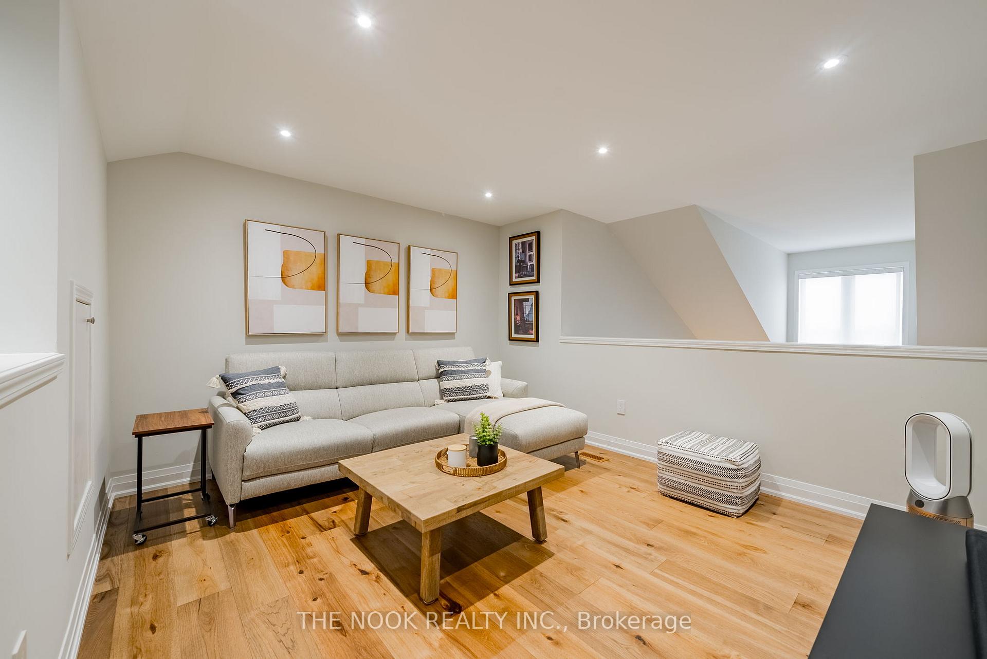 Photo 28 of Unit 3, 16 Petra Way, Whitby, Pringle Creek — HOMEH