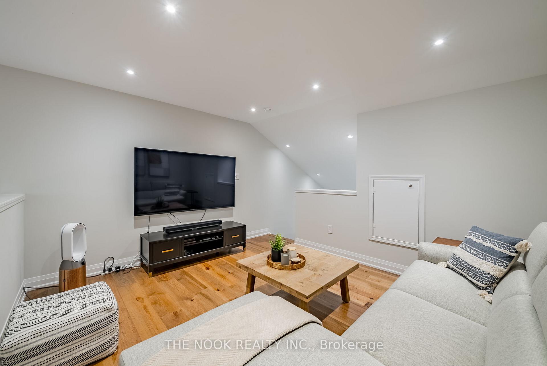 Photo 30 of Unit 3, 16 Petra Way, Whitby, Pringle Creek — HOMEH