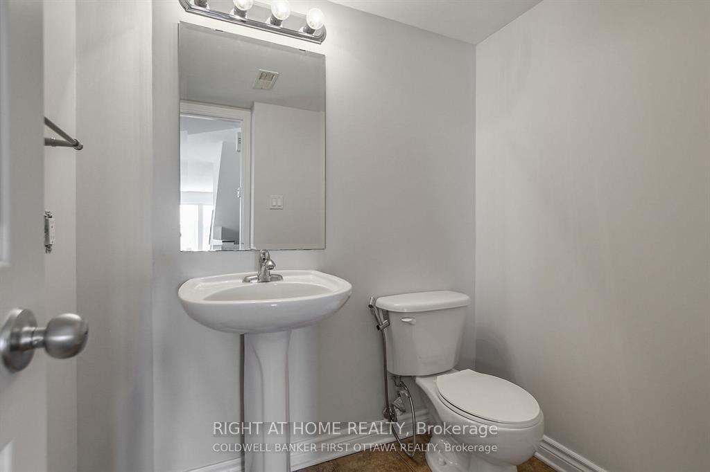 Photo 11 of Unit B, 397 Chapman Mills Drive, Ottawa, Barrhaven - Strandherd — HOMEH