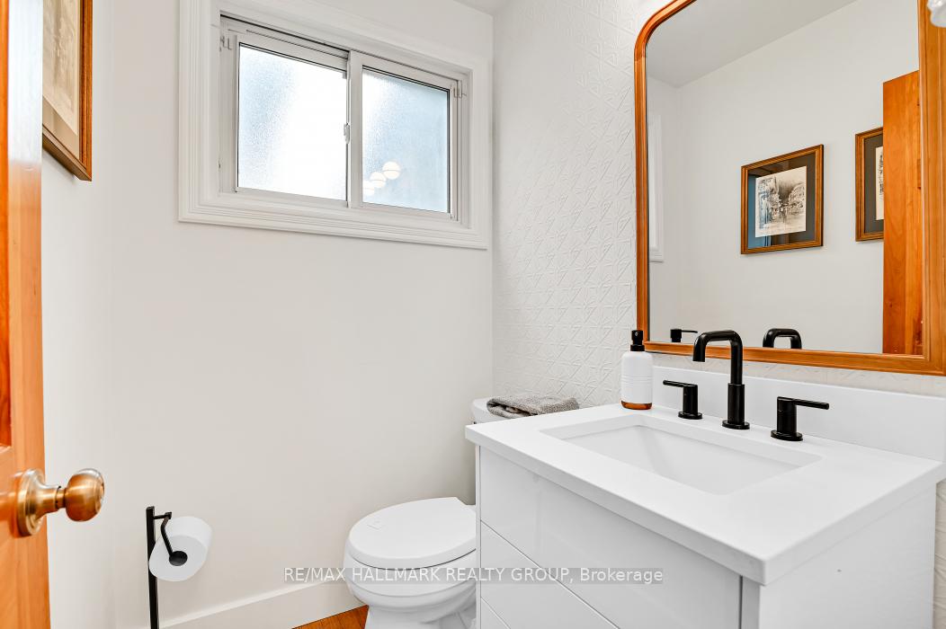 Photo 10 of 2292 Urbandale Drive, Ottawa, Elmvale Acres/Urbandale — HOMEH