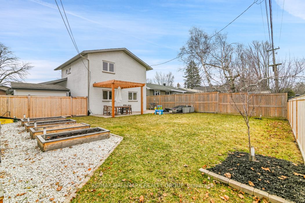 Photo 30 of 2292 Urbandale Drive, Ottawa, Elmvale Acres/Urbandale — HOMEH