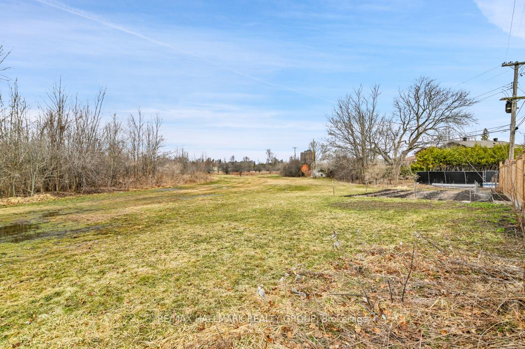 Photo 32 of 2292 Urbandale Drive, Ottawa, Elmvale Acres/Urbandale — HOMEH