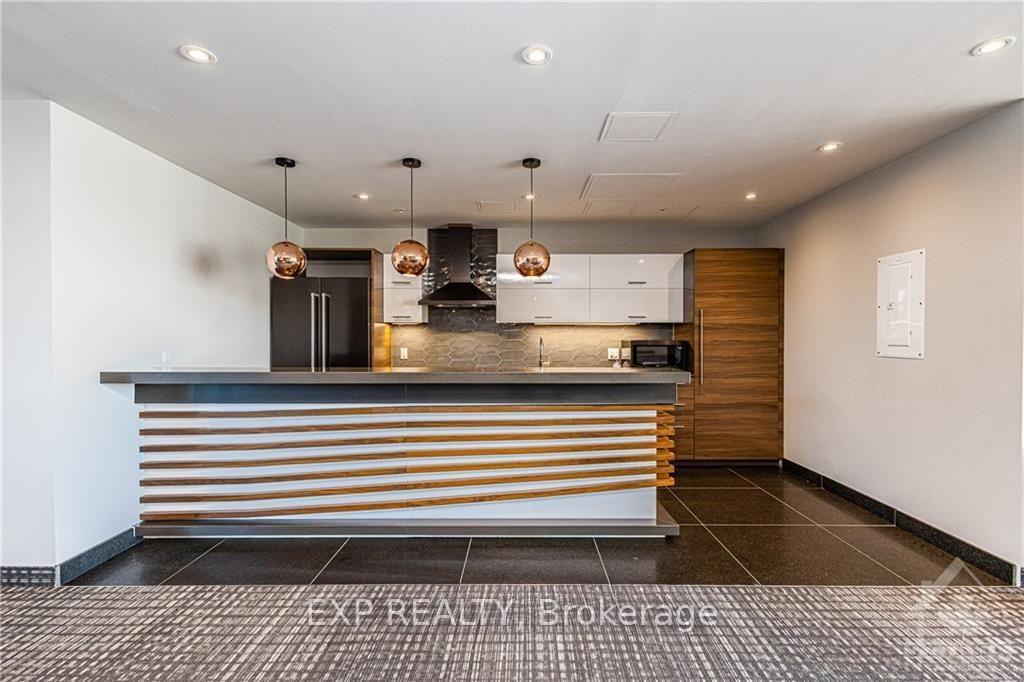 Photo 23 of Unit 1206, 805 Carling Avenue, Ottawa, West Centre Town — HOMEH