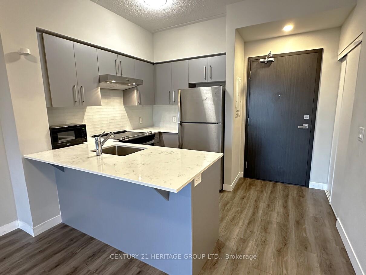 Photo 5 of Unit 808, 15 Queen Street S, Hamilton, Central — HOMEH