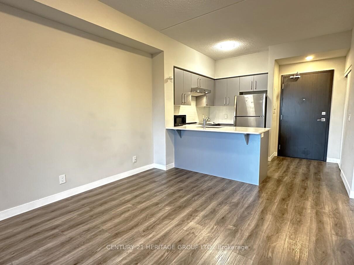 Photo 9 of Unit 808, 15 Queen Street S, Hamilton, Central — HOMEH