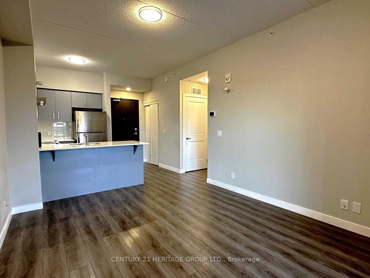 Photo 10 of Unit 808, 15 Queen Street S, Hamilton, Central — HOMEH