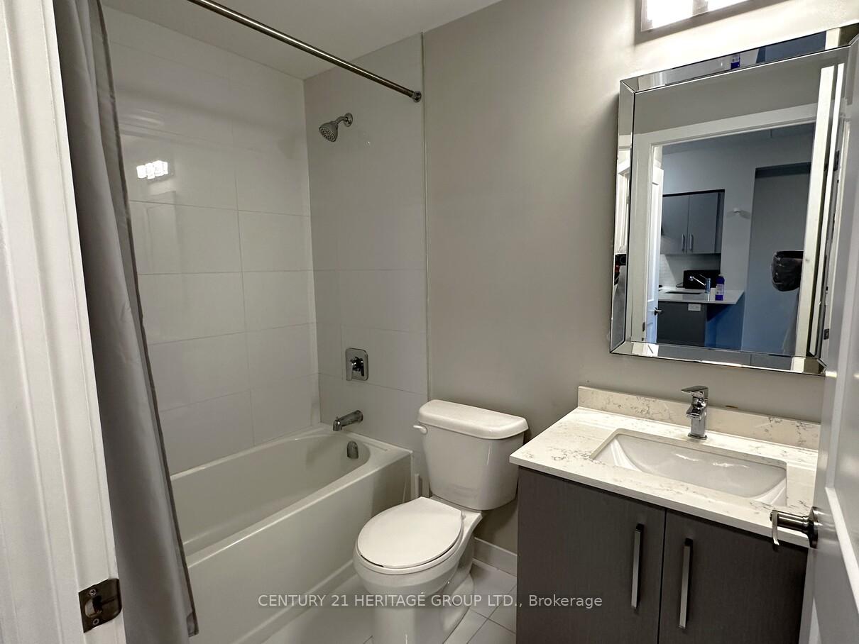Photo 12 of Unit 808, 15 Queen Street S, Hamilton, Central — HOMEH