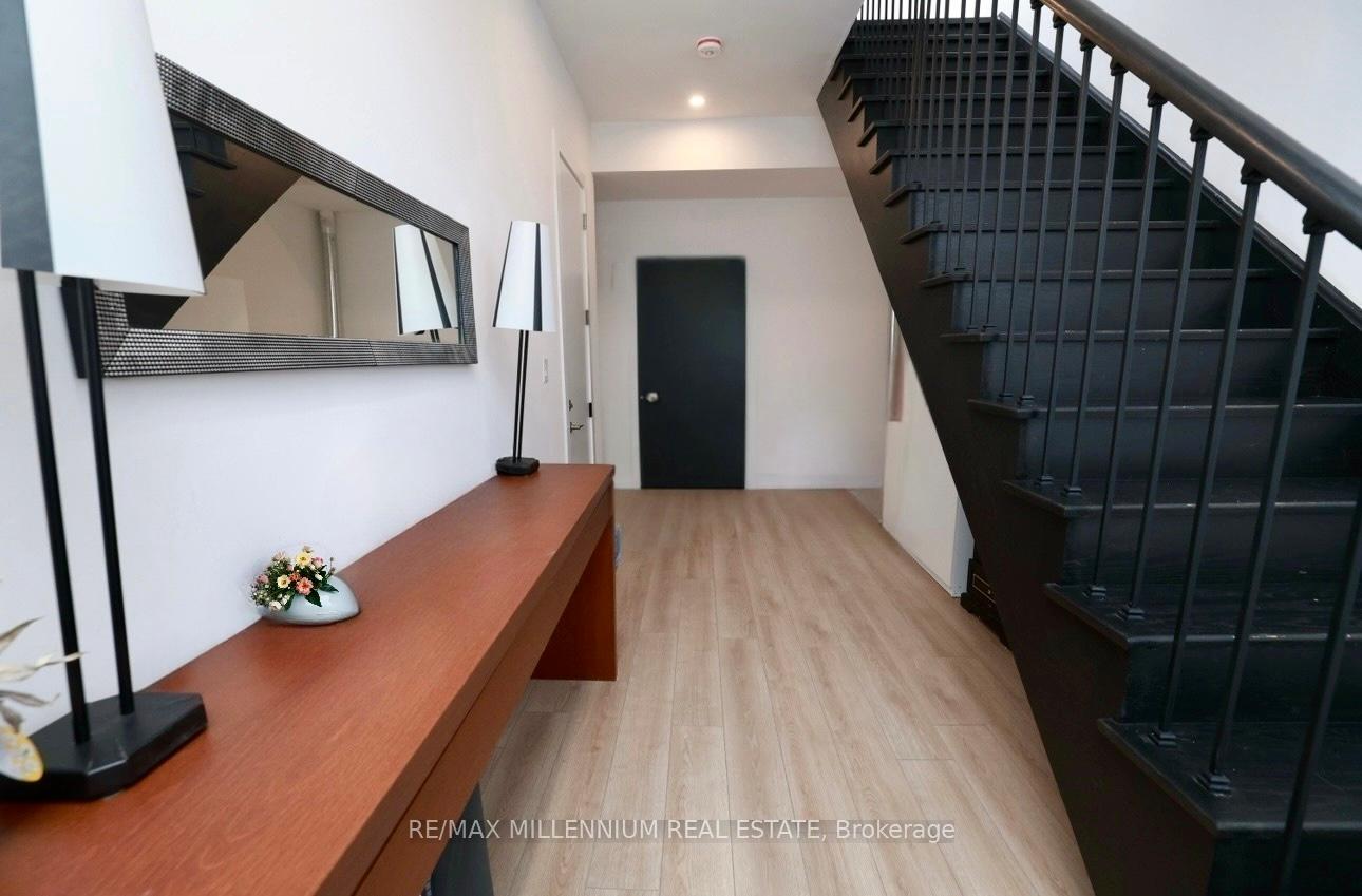 Photo 4 of Unit 23, 37 Summerside Mews S, Pelham, Fonthill — HOMEH