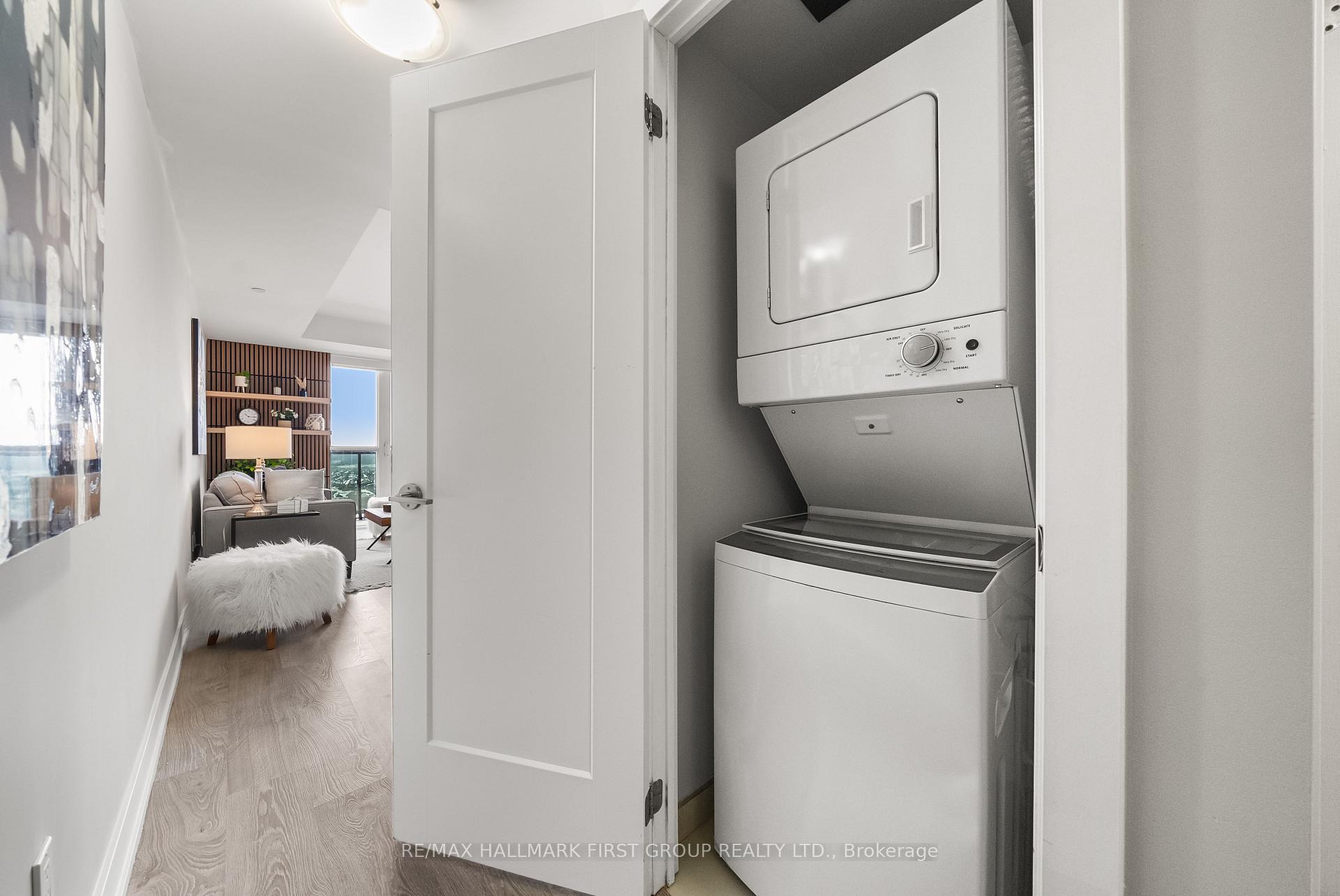 Photo 7 of Unit 1220, 2550 Simcoe Street N, Oshawa, Windfields — HOMEH