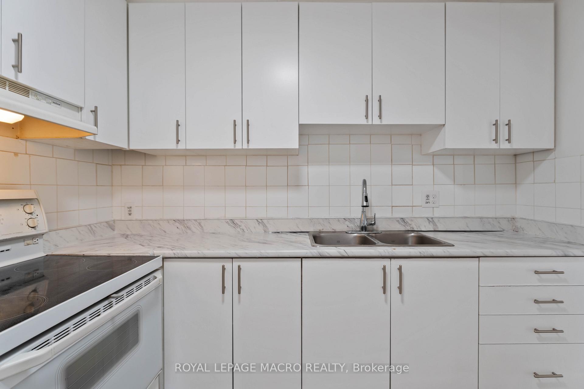 Photo 33 of Unit 60, 33 Rochelle Avenue, Hamilton, Quinndale — HOMEH