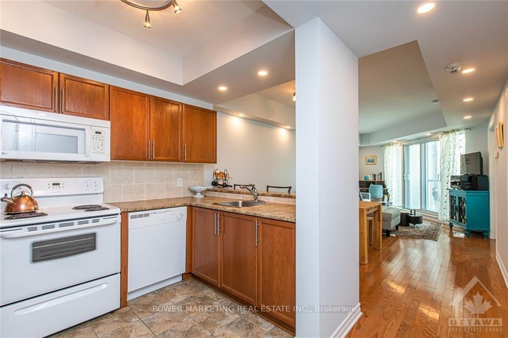 Photo 4 of Unit 1510, 200 Rideau Street, Ottawa, Sandy Hill — HOMEH