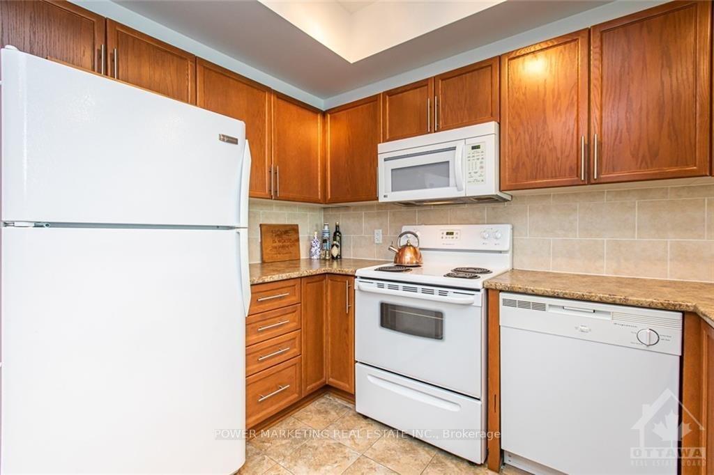 Photo 6 of Unit 1510, 200 Rideau Street, Ottawa, Sandy Hill — HOMEH