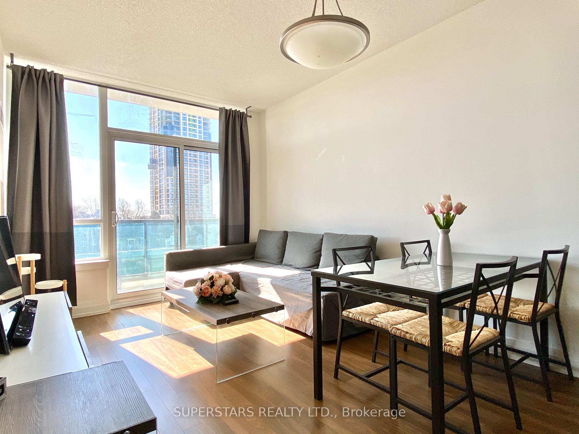 Photo 2 of Unit 318, 7165 Yonge Street, Markham, Thornhill — HOMEH