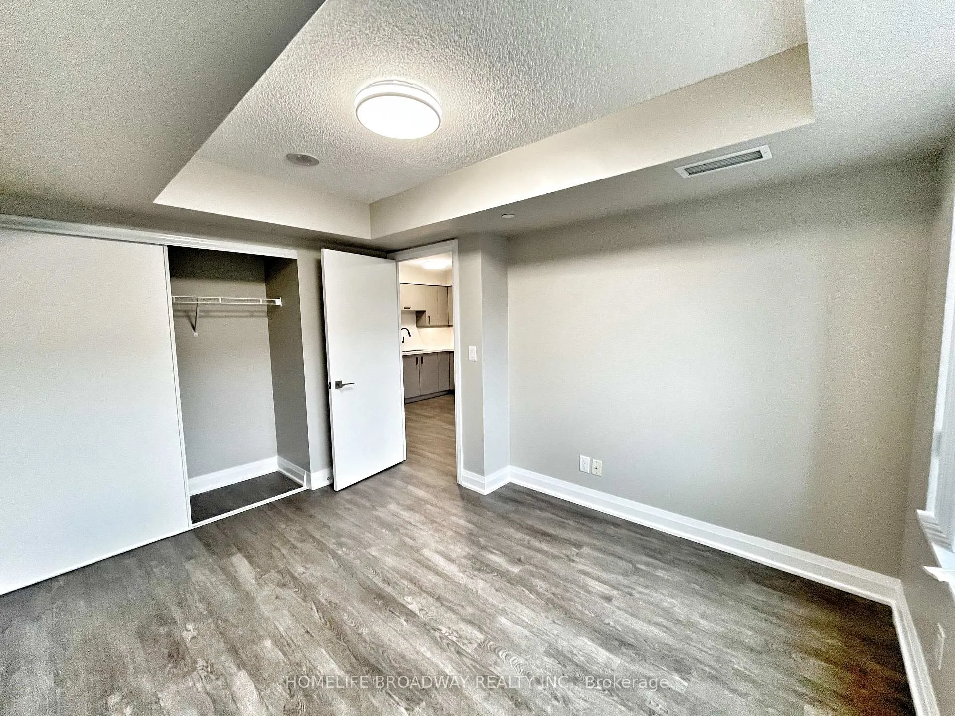 Photo 7 of Unit 707, 18 Uptown Drive, Markham, Unionville — HOMEH