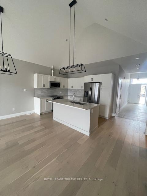 Photo 4 of Unit 4, 63 Compass Trail, Central Elgin, Rural Central Elgin — HOMEH