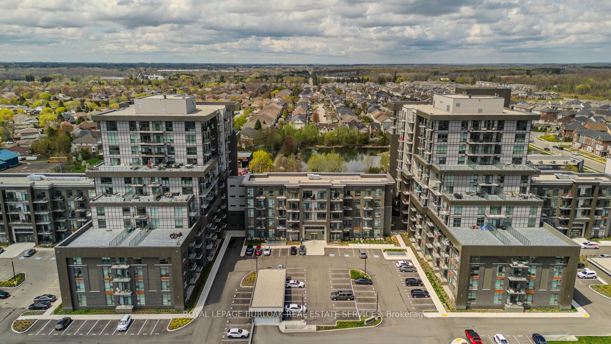 Photo 3 of Unit 705, 460 Dundas Street E, Hamilton, Waterdown — HOMEH