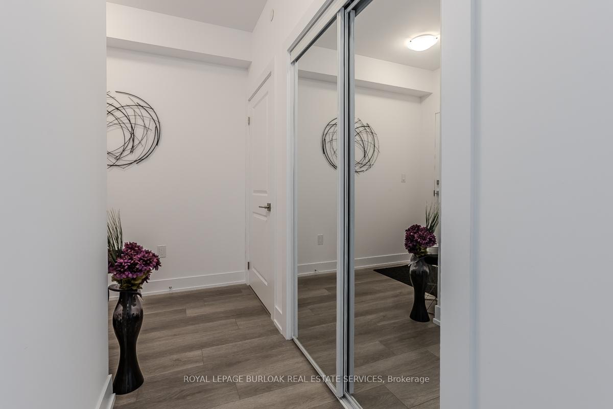 Photo 8 of Unit 705, 460 Dundas Street E, Hamilton, Waterdown — HOMEH