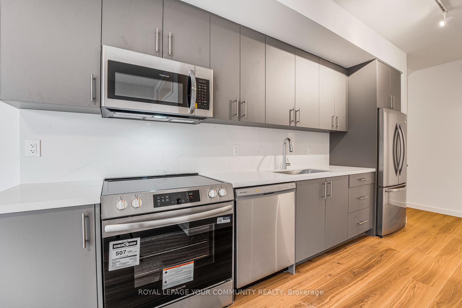 Photo 11 of Unit 21, 117 Marydale Avenue, Markham, Middlefield — HOMEH