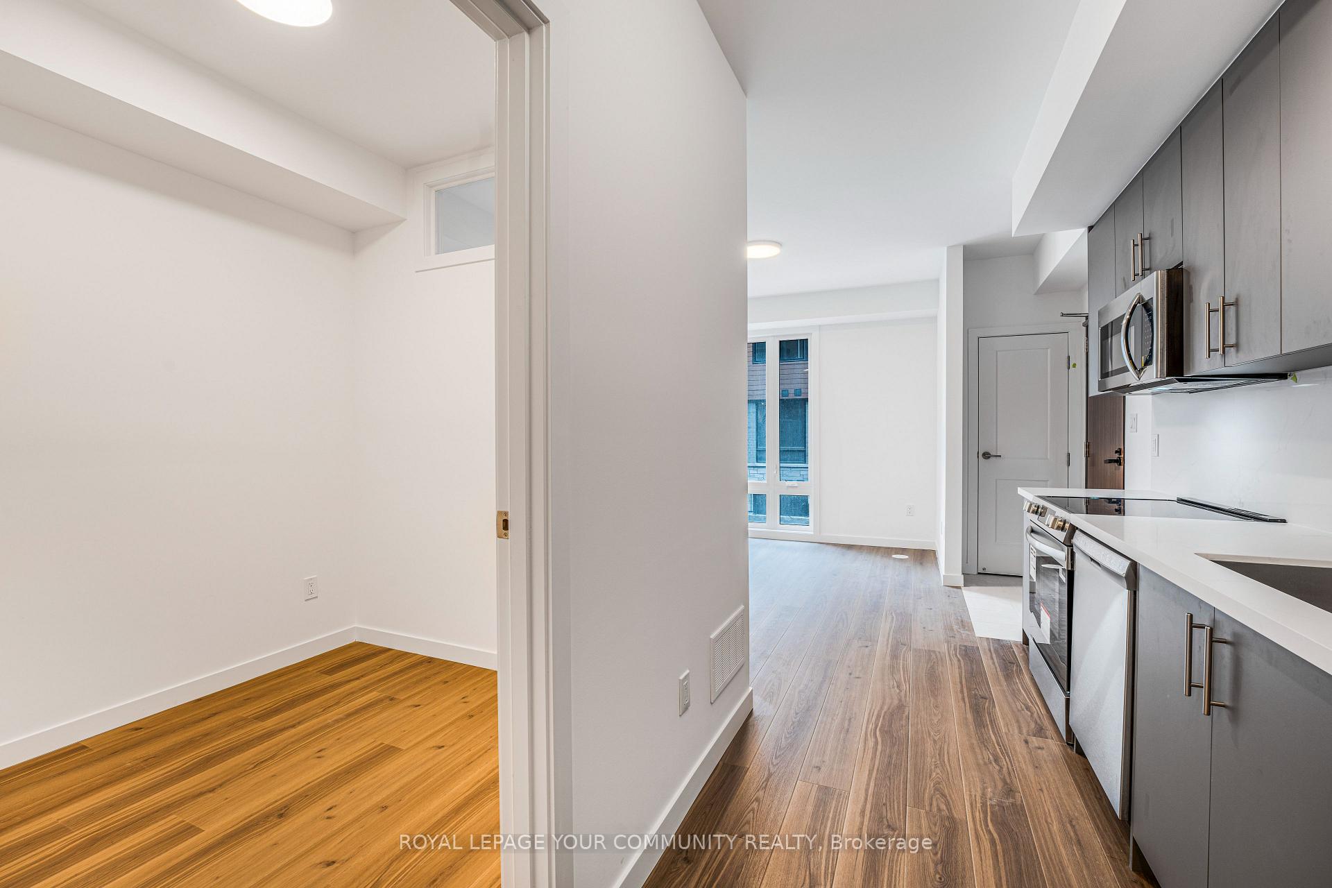Photo 15 of Unit 21, 117 Marydale Avenue, Markham, Middlefield — HOMEH