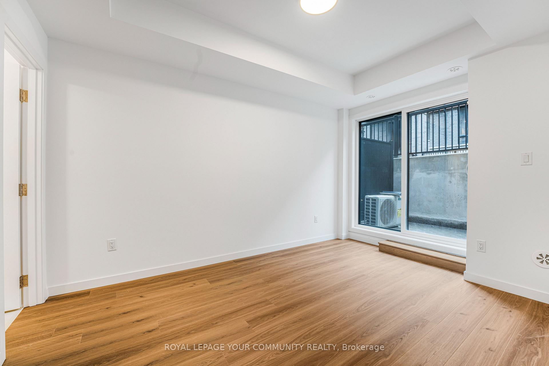 Photo 21 of Unit 21, 117 Marydale Avenue, Markham, Middlefield — HOMEH