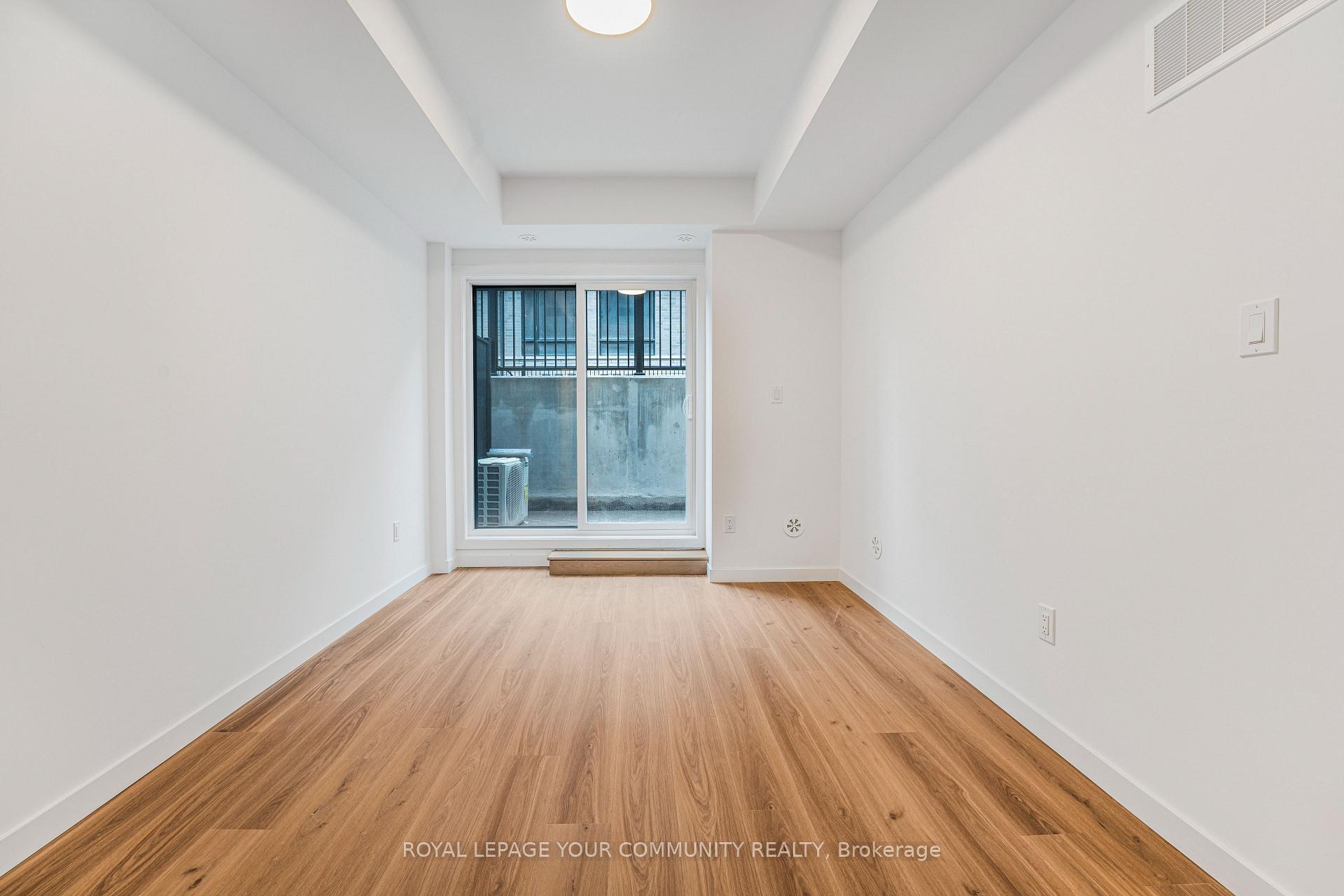 Photo 23 of Unit 21, 117 Marydale Avenue, Markham, Middlefield — HOMEH