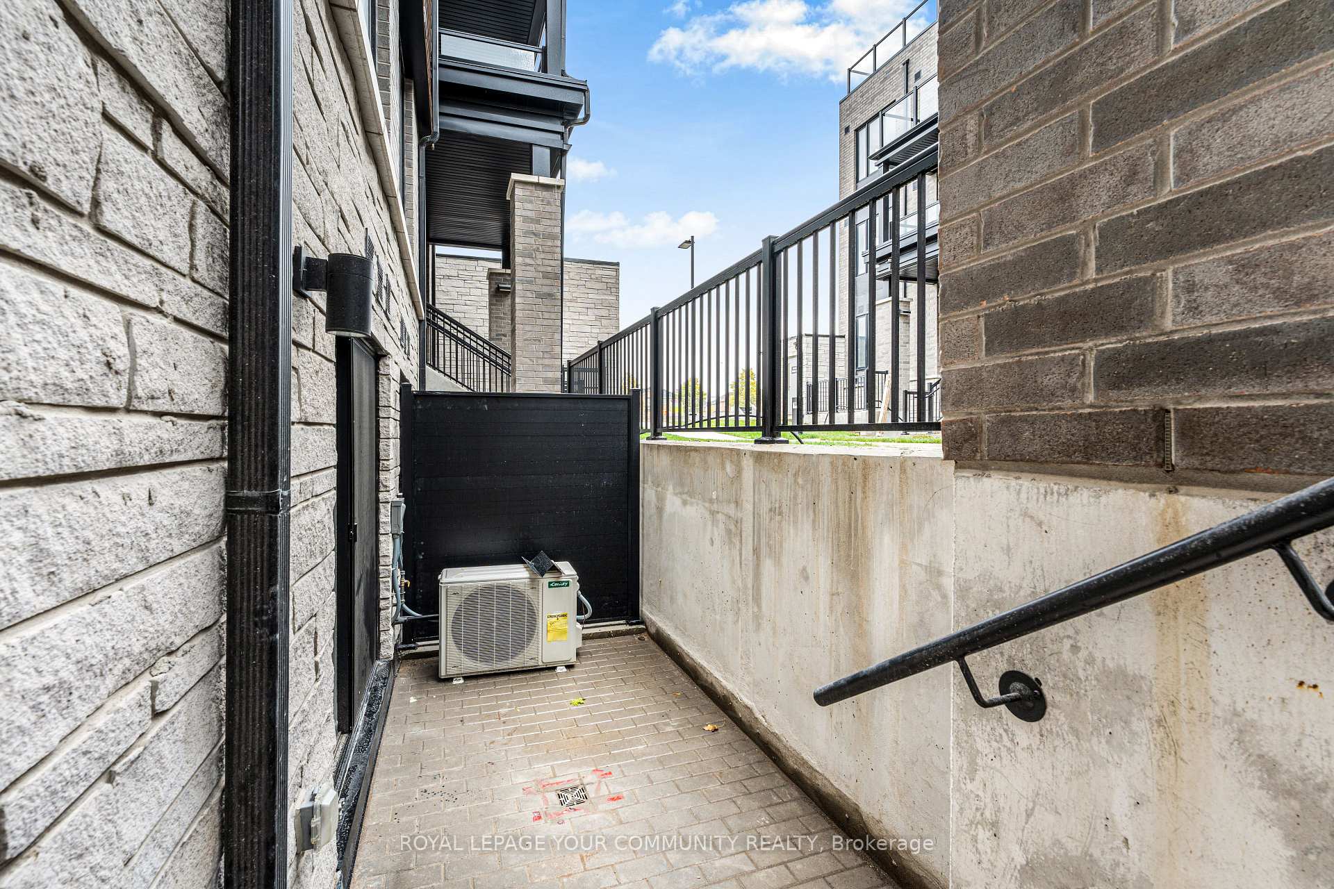 Photo 29 of Unit 21, 117 Marydale Avenue, Markham, Middlefield — HOMEH